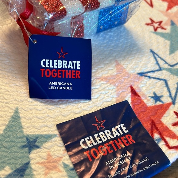 Celebrate Together Americana Placemat & LED Candle Set NWT - Picture 4 of 5
